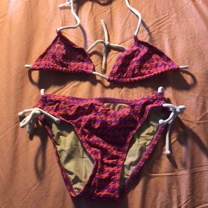 Girls billabong string bikini (10)